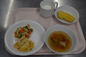 ８月２４日　給食おいしかったよ！